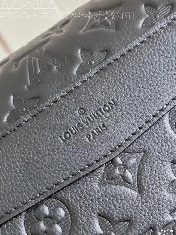 Messenger PM-33*22.5*11CM VUITTON Voyager LOUIS 0324